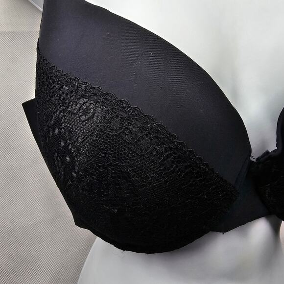 Jessica Simpson Black Lace Underwire Bra with Padding Size 40D - Picture 3 of 11